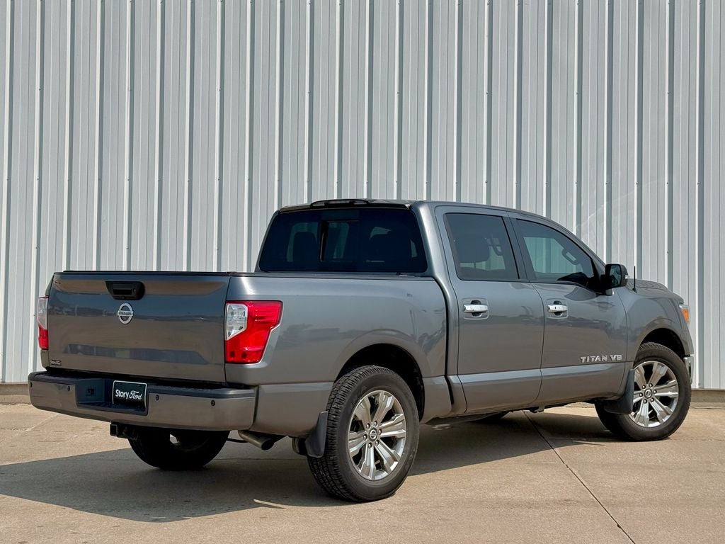 2018 Nissan Titan SV