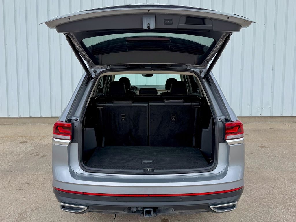 2025 Volkswagen Atlas 2.0T SE w/Technology