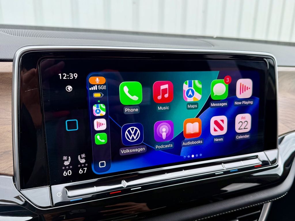 2025 Volkswagen Atlas 2.0T SE w/Technology