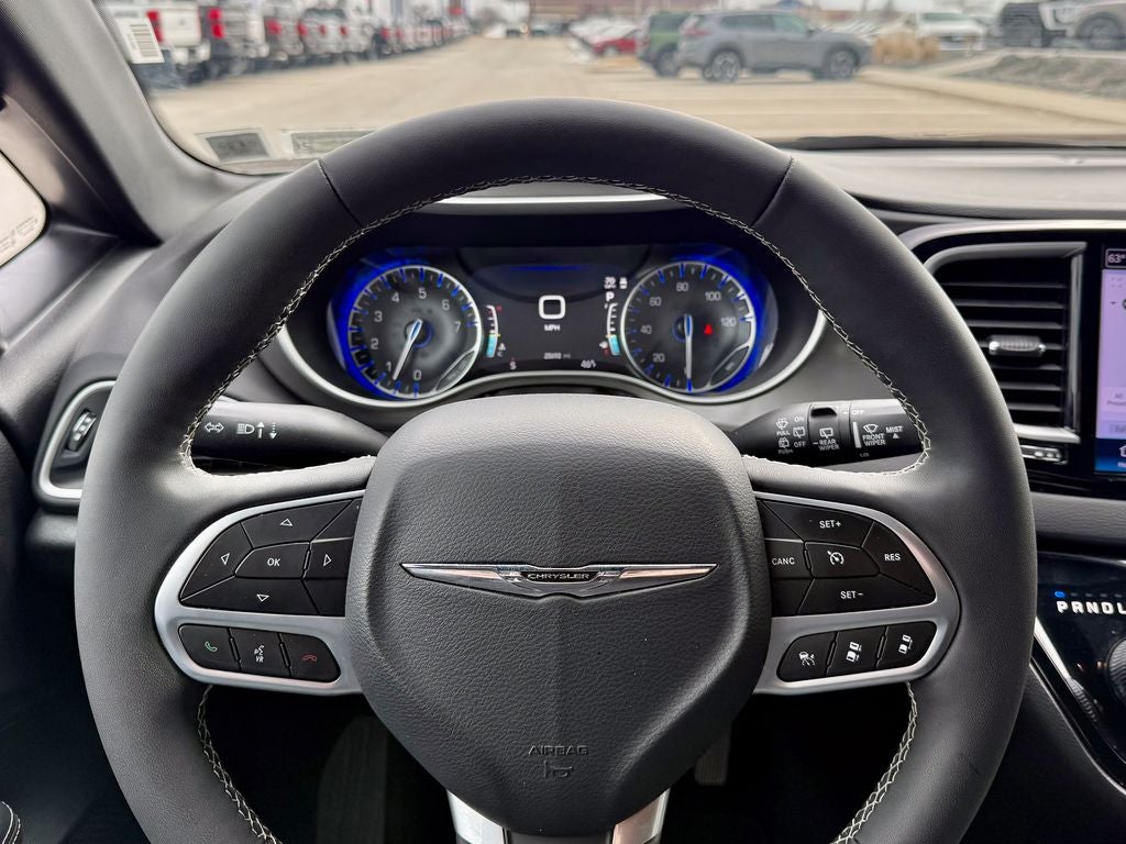 2025 Chrysler Pacifica Select Select