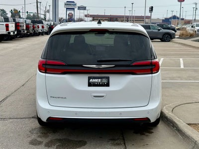 2025 Chrysler Pacifica Select Select