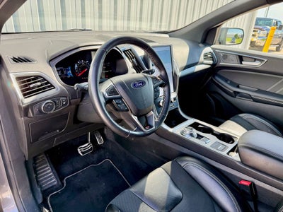 2022 Ford Edge ST