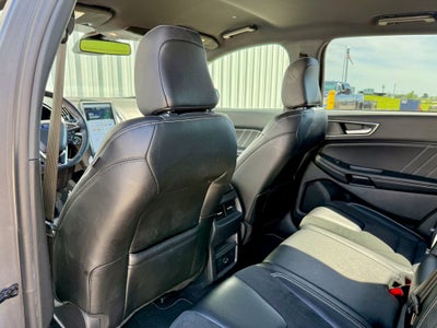 2022 Ford Edge ST
