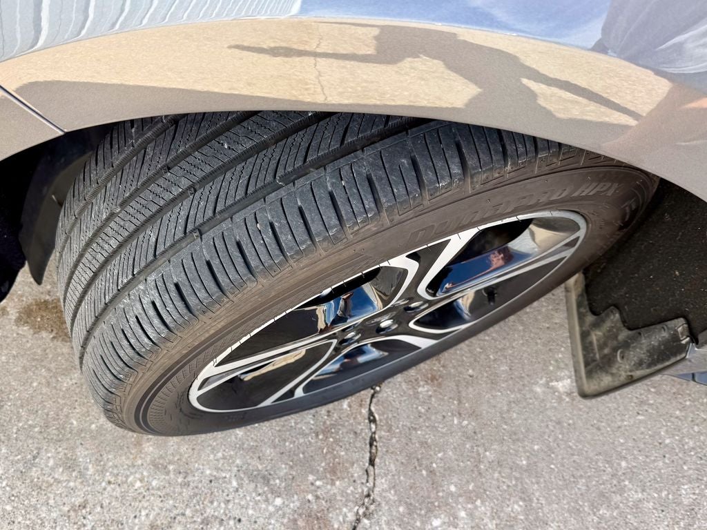 2022 Ford Edge ST