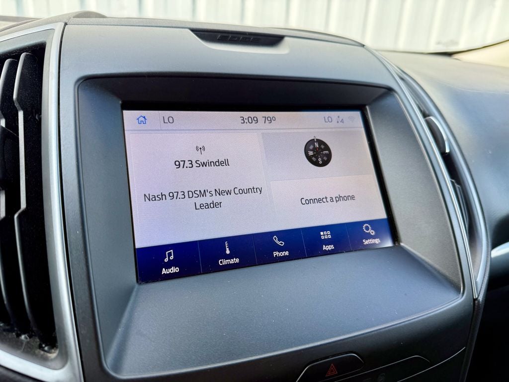 2020 Ford Edge SE