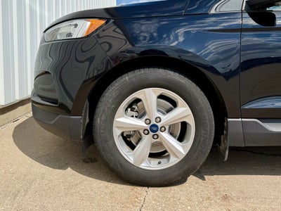 2020 Ford Edge SE