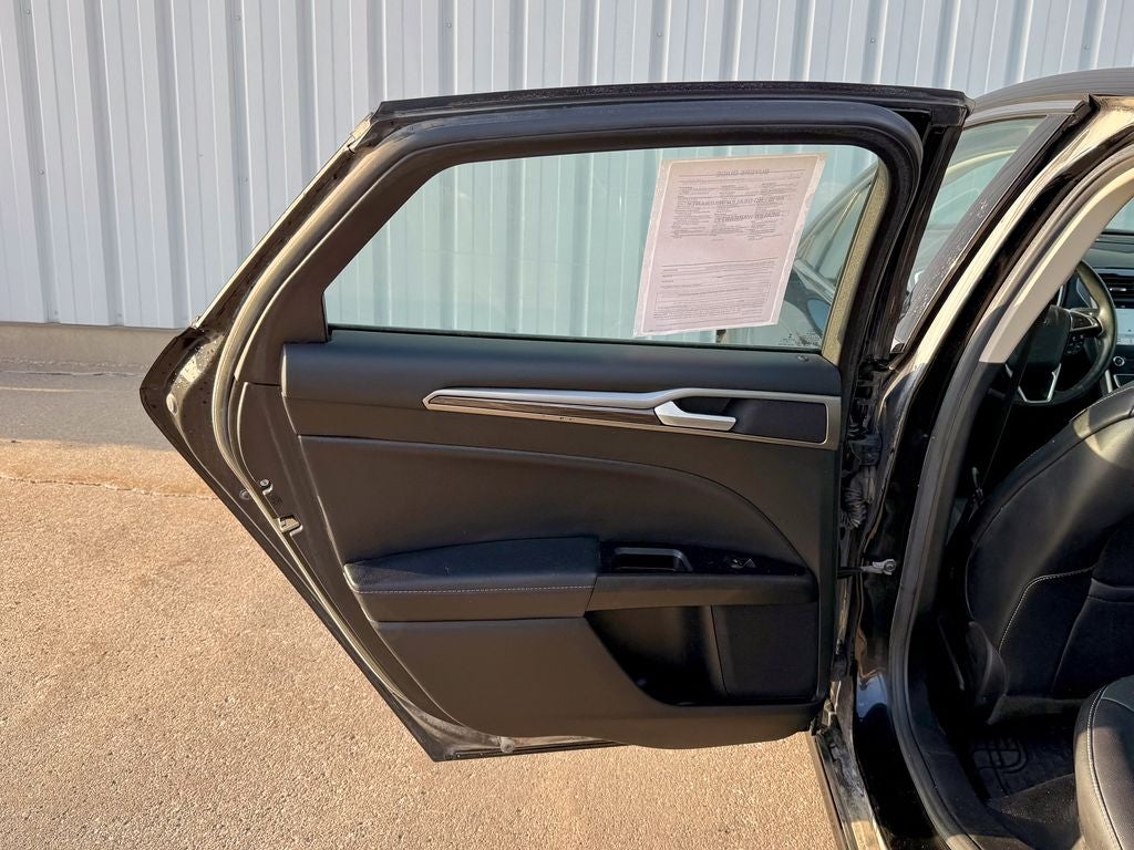 2017 Ford Fusion SE