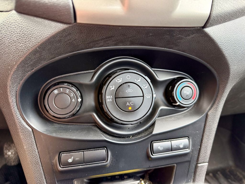 2011 Ford Fiesta SES