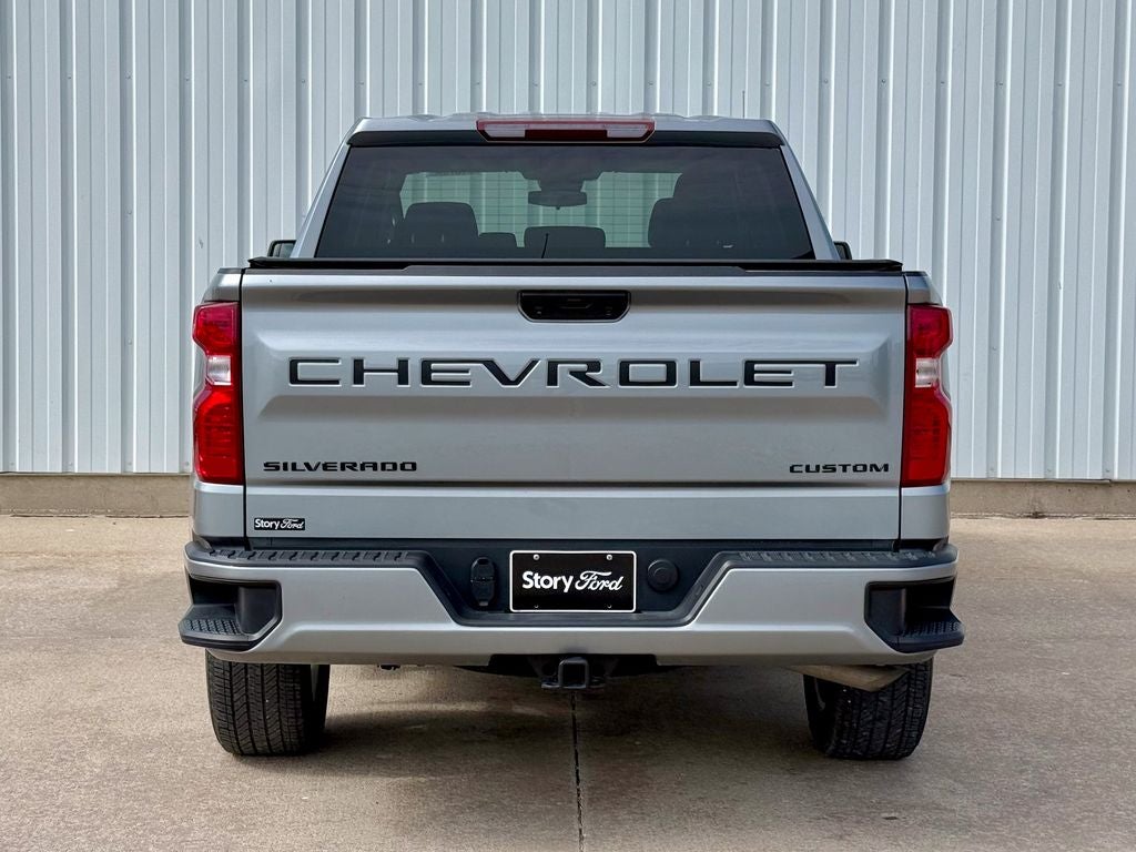 2023 Chevrolet Silverado 1500 Custom