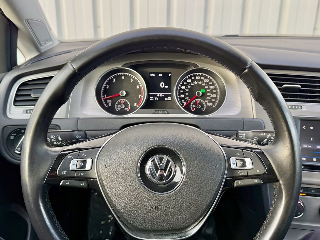 2016 Volkswagen Golf TSI SE 4-Door