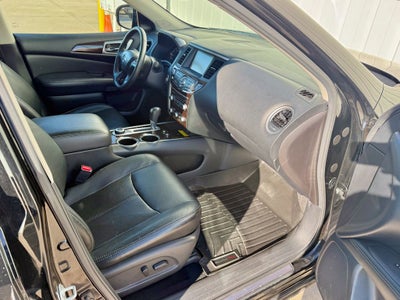 2014 Nissan Pathfinder Platinum