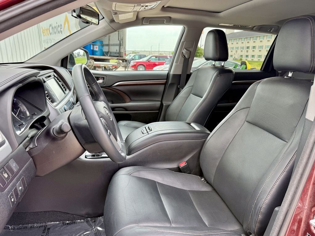 2016 Toyota Highlander Limited