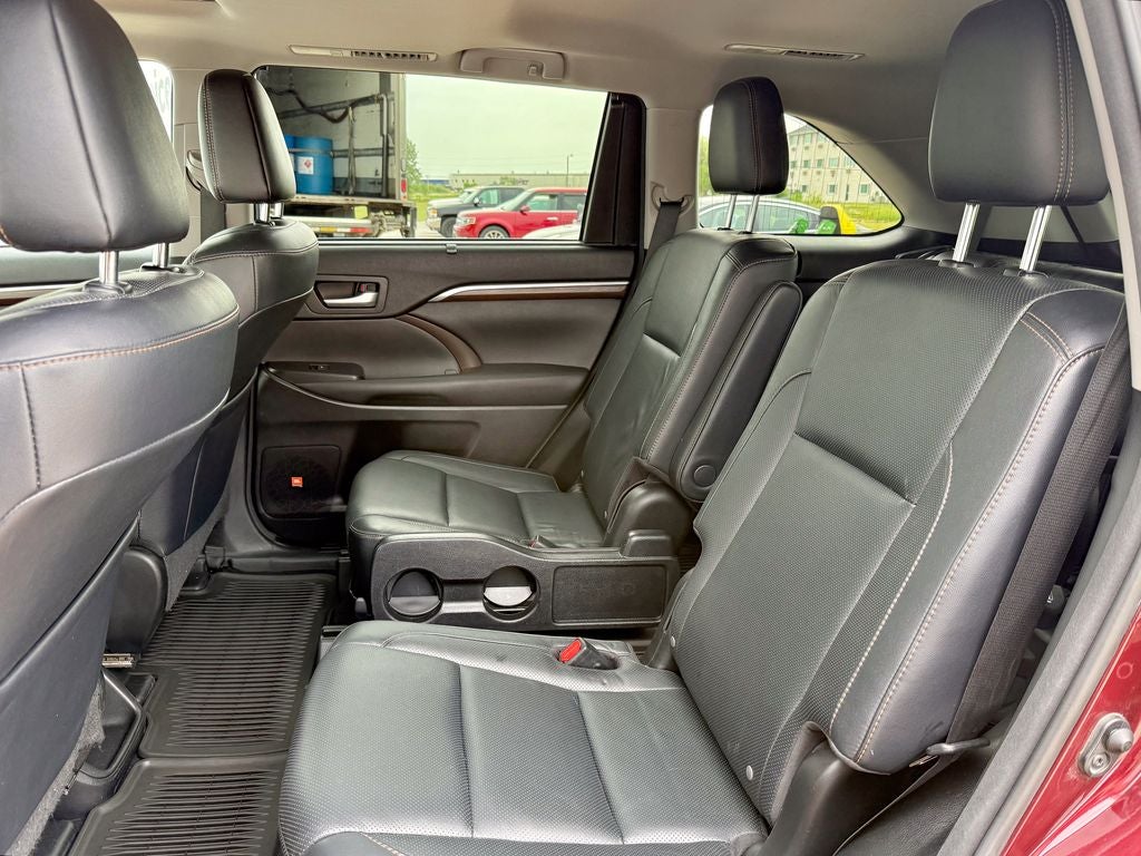 2016 Toyota Highlander Limited