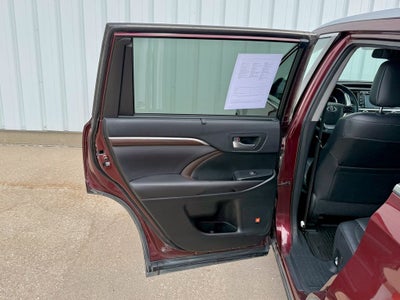 2016 Toyota Highlander Limited