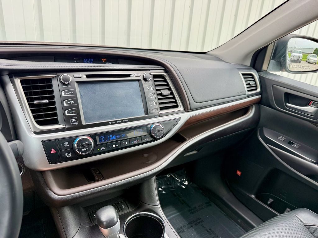 2016 Toyota Highlander Limited