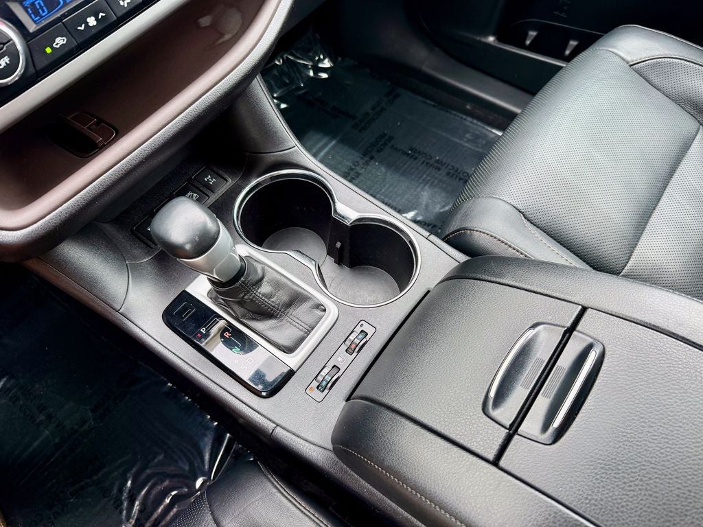 2016 Toyota Highlander Limited