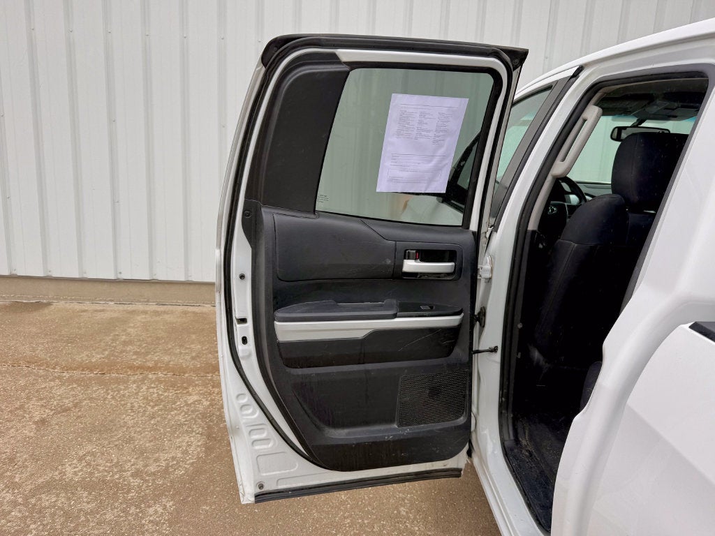 2014 Toyota Tundra SR5