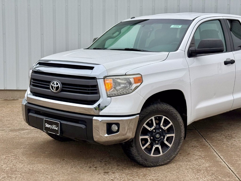 2014 Toyota Tundra SR5