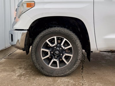 2014 Toyota Tundra SR5