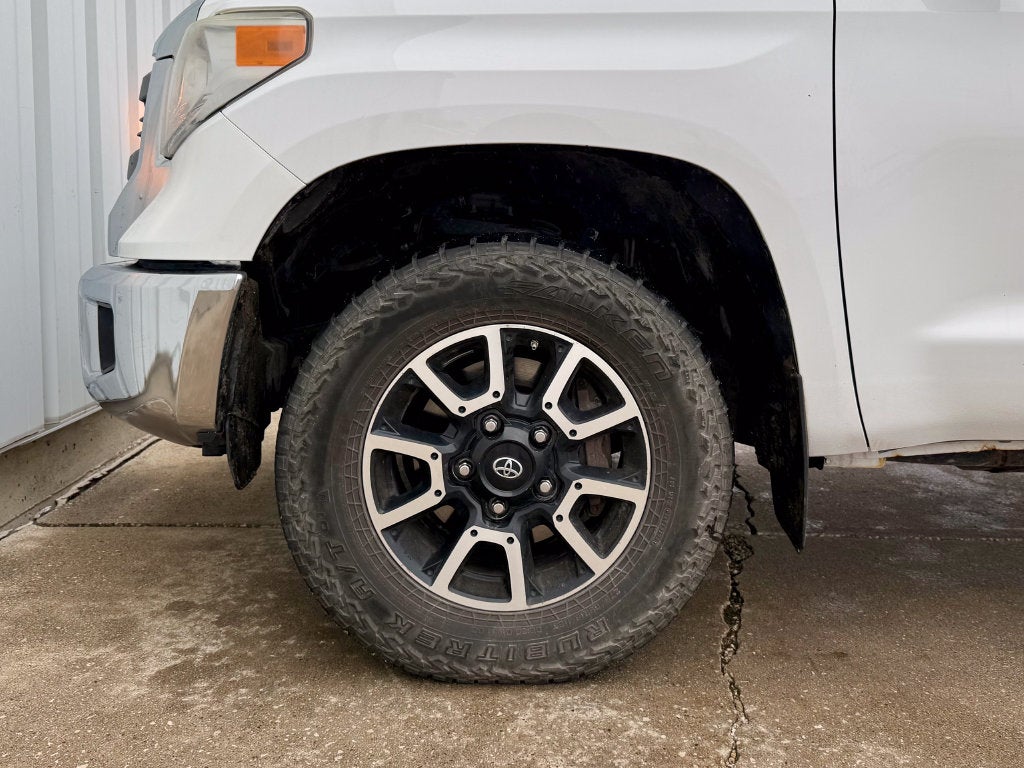 2014 Toyota Tundra SR5