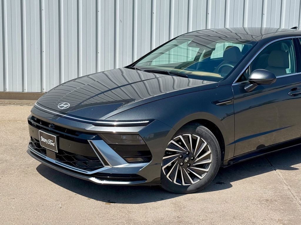 2024 Hyundai Sonata Hybrid Limited