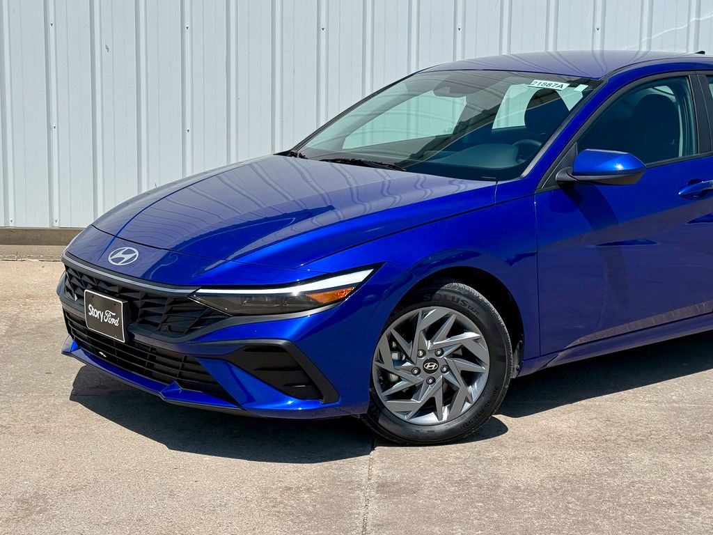 2025 Hyundai Elantra Hybrid Blue