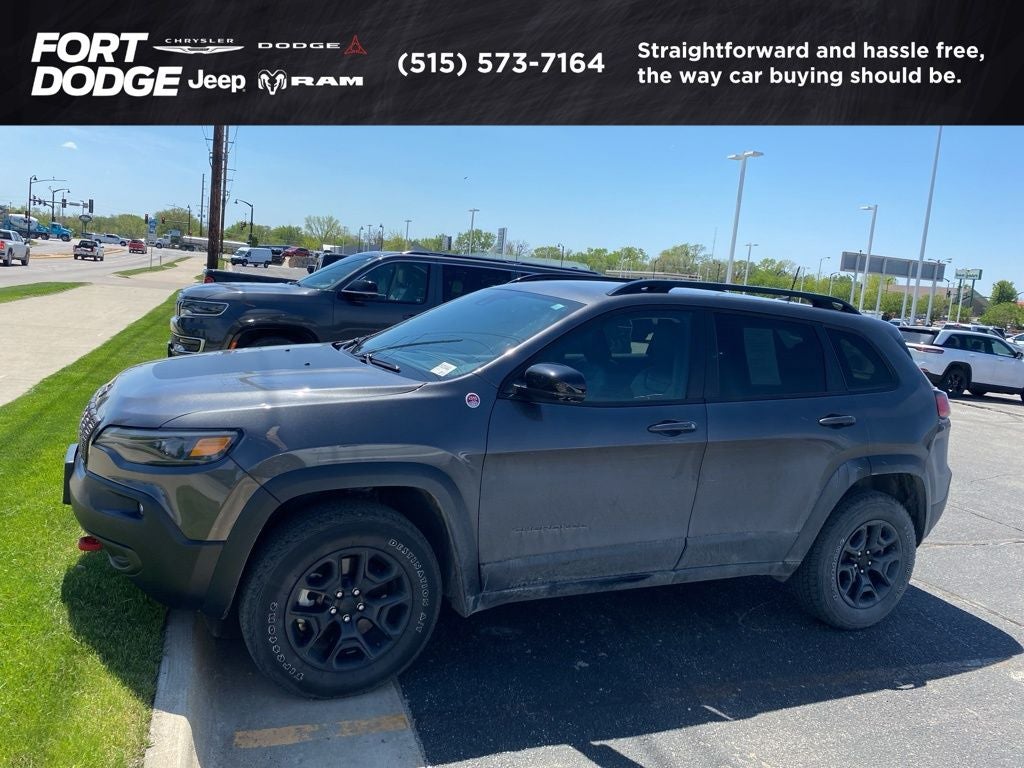 2022 Jeep Cherokee Trailhawk