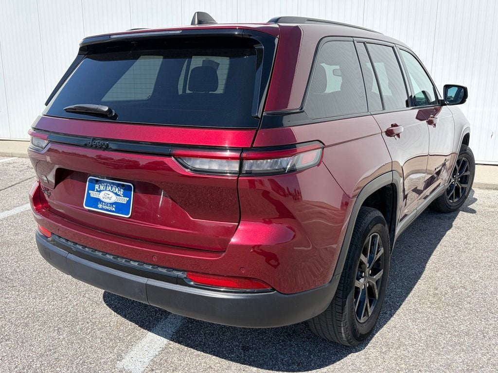 2024 Jeep Grand Cherokee Altitude
