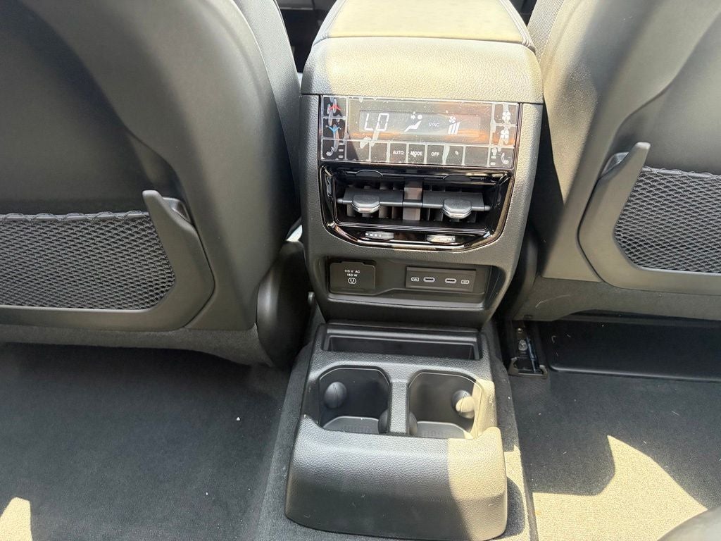 2026 Jeep Grand Cherokee L Limited Reserve