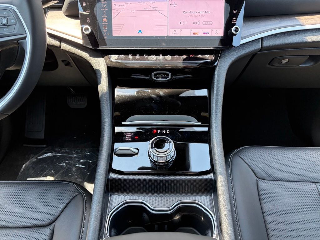 2026 Jeep Grand Cherokee L Limited Reserve