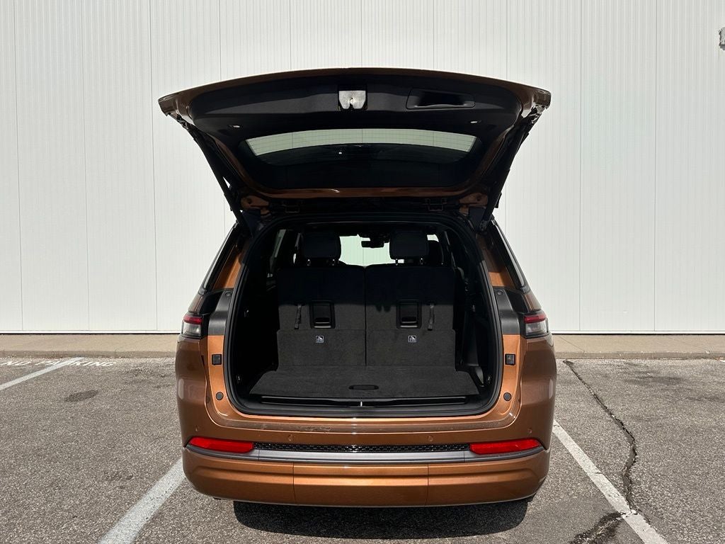 2026 Jeep Grand Cherokee L Limited Reserve