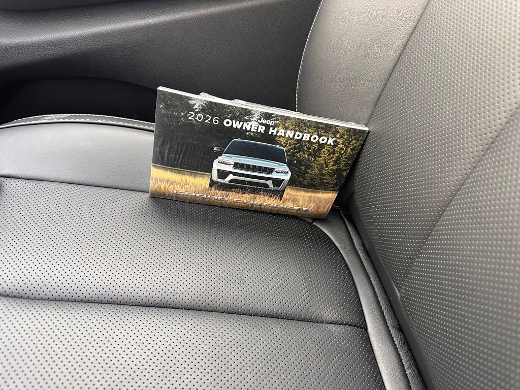 2026 Jeep Grand Cherokee L Limited Reserve