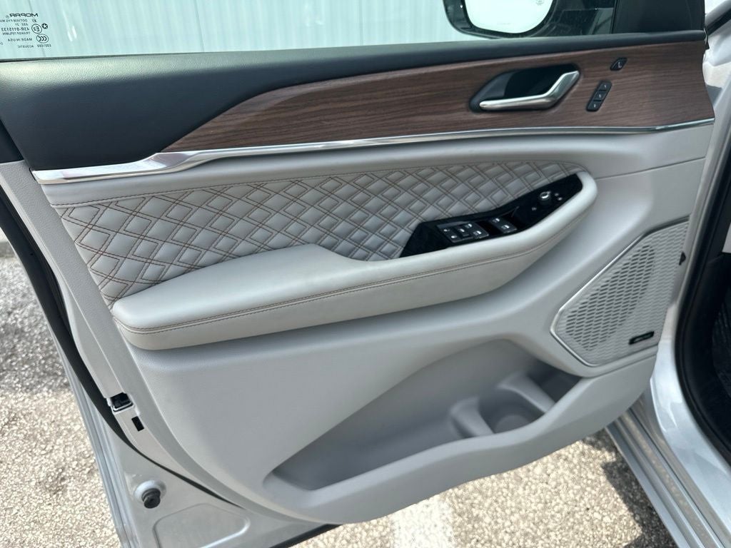2021 Jeep Grand Cherokee L Summit