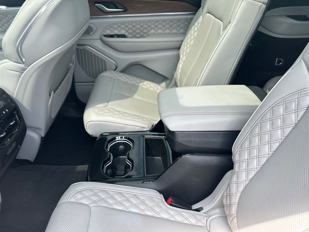 2021 Jeep Grand Cherokee L Summit