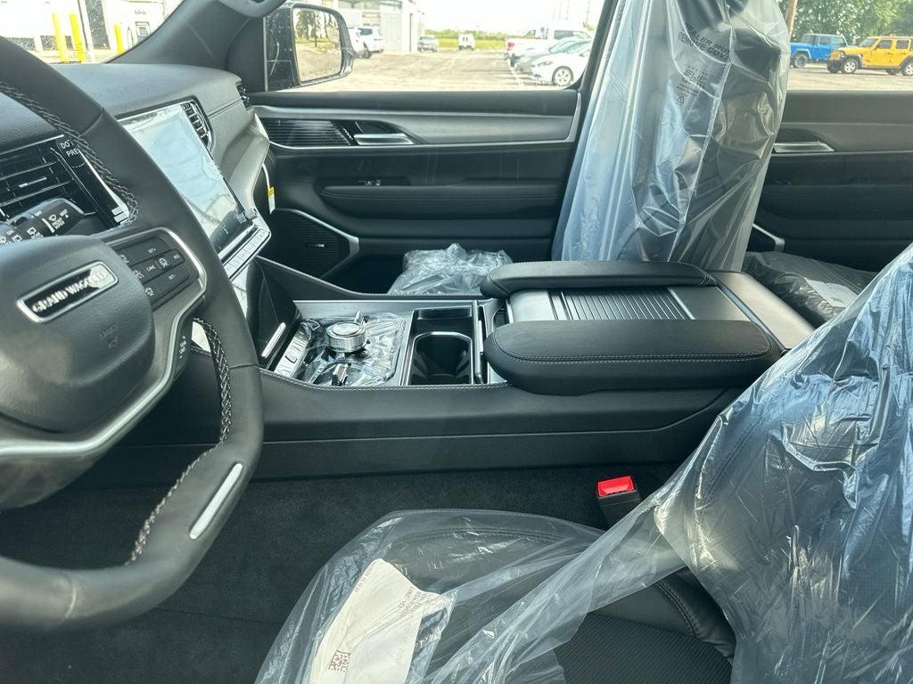 2026 Jeep Grand Wagoneer Upland