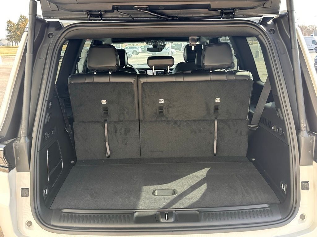 2026 Jeep Grand Wagoneer 4x4