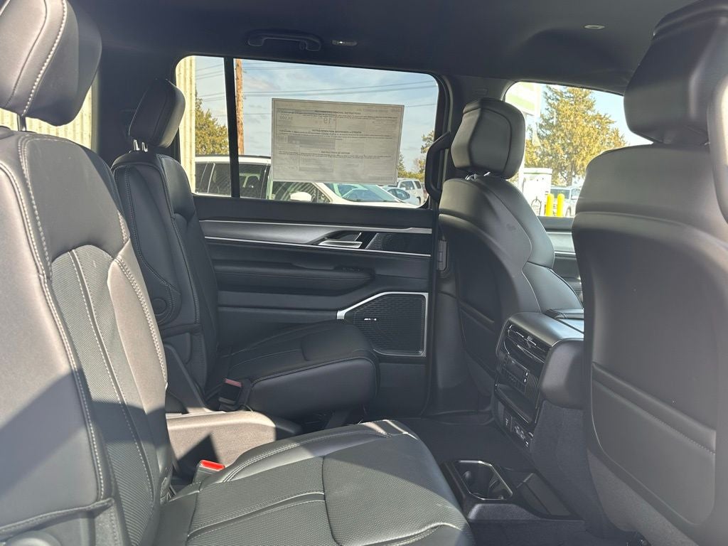 2026 Jeep Grand Wagoneer 4x4