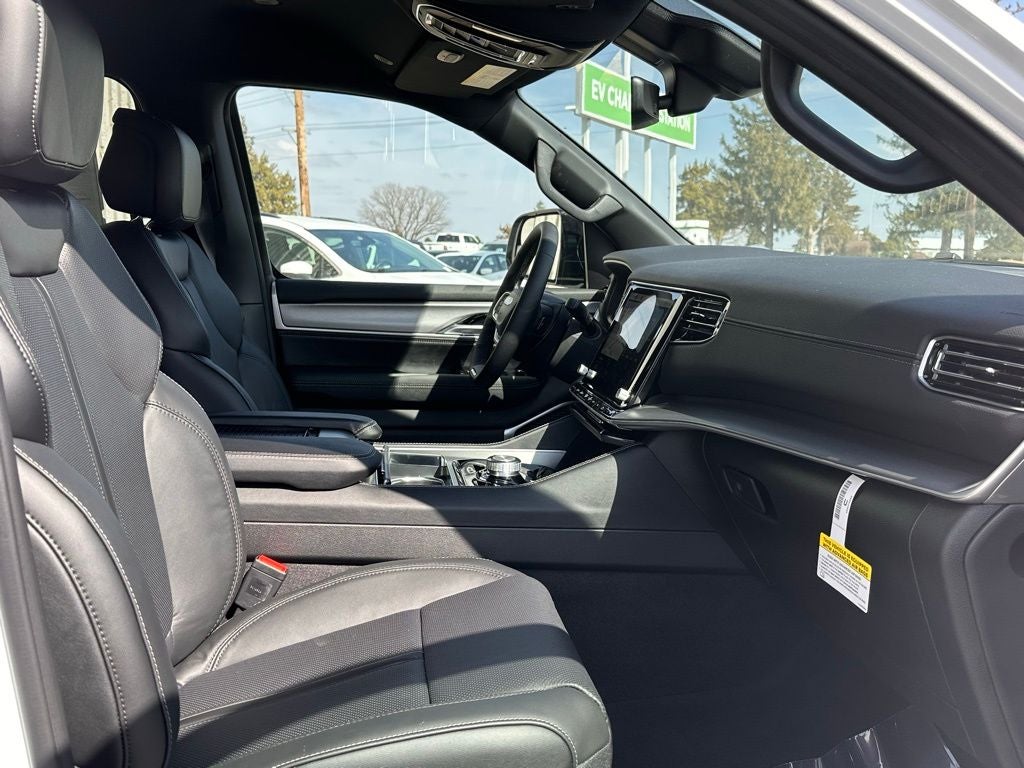 2026 Jeep Grand Wagoneer 4x4