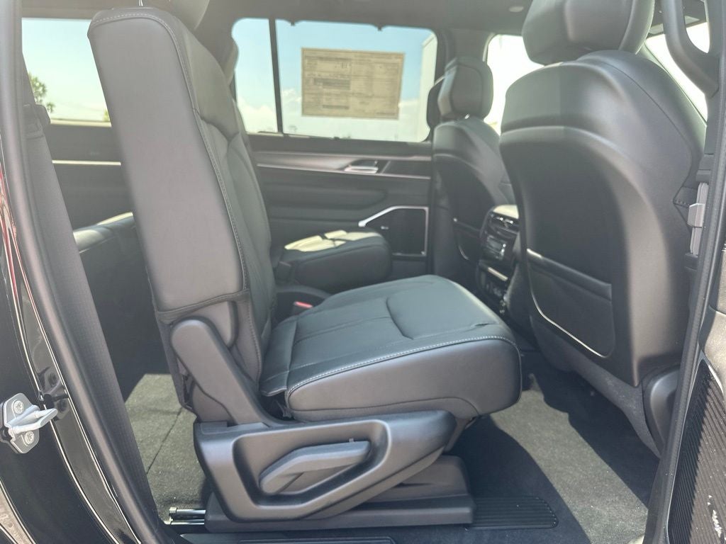 2026 Jeep Grand Wagoneer Limited Reserve
