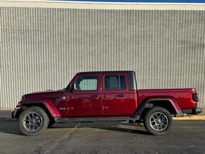 2021 Jeep Gladiator Overland