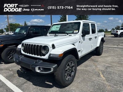 2026 Jeep Gladiator Sahara