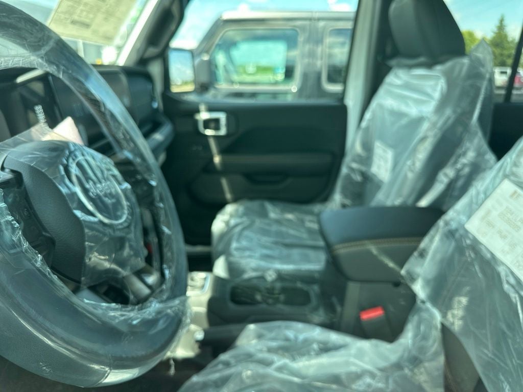 2026 Jeep Gladiator Sahara