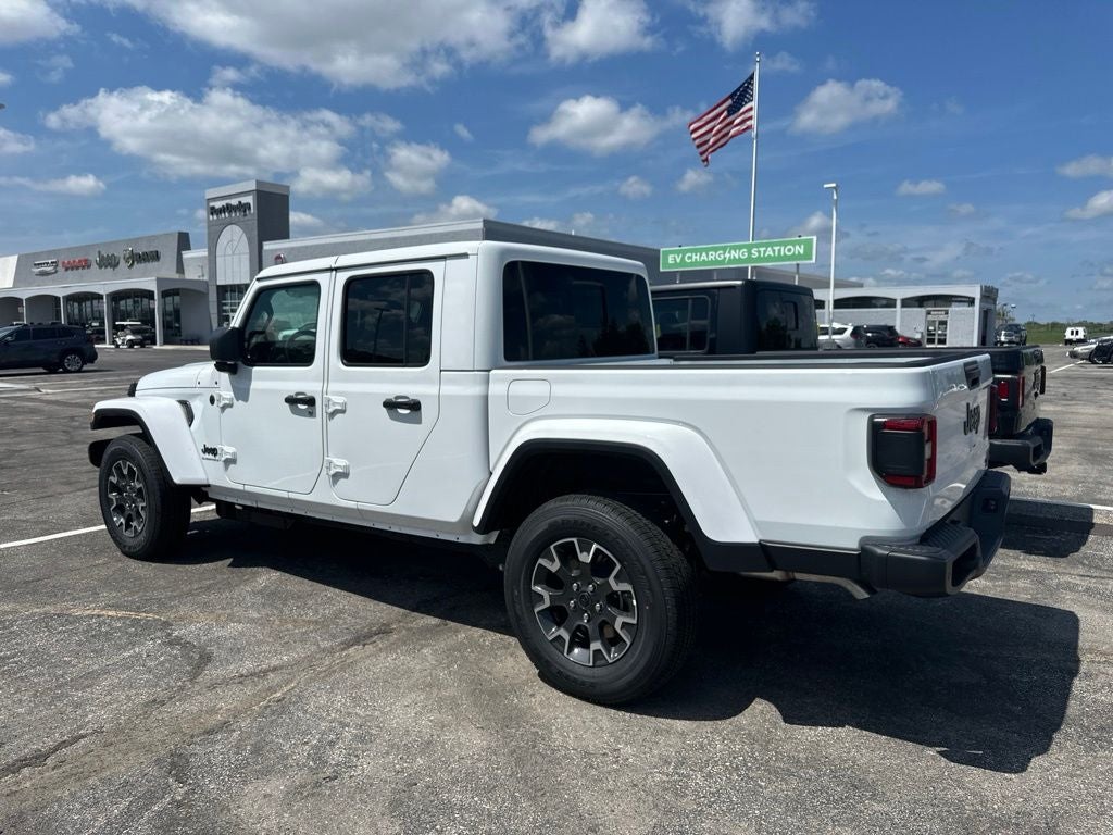 2026 Jeep Gladiator Sahara
