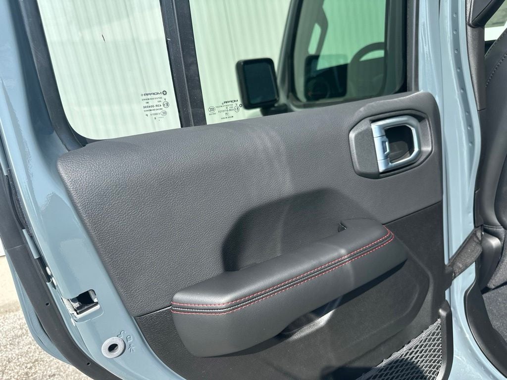 2026 Jeep Gladiator Shadow Ops