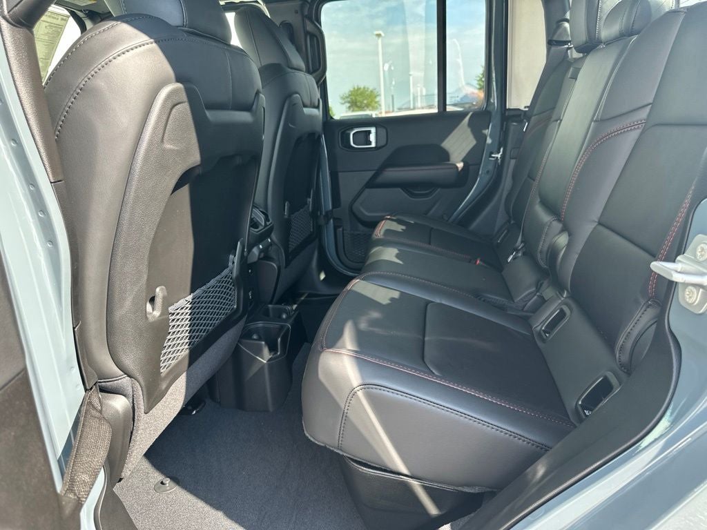 2026 Jeep Gladiator Shadow Ops
