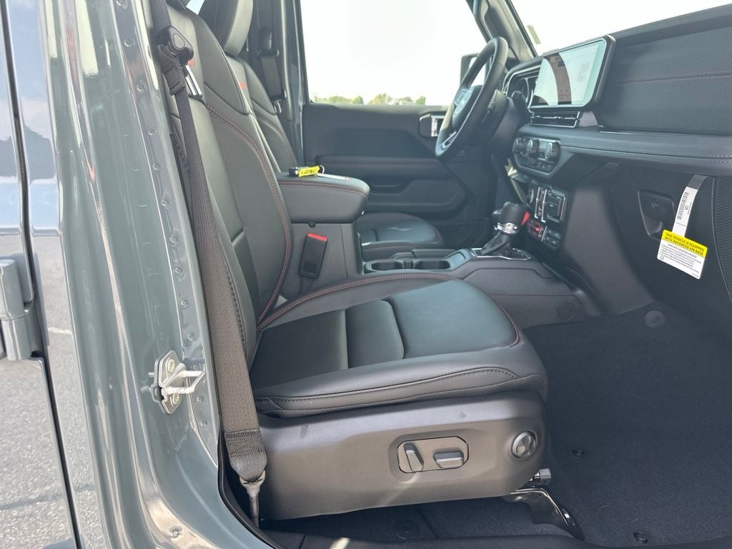 2026 Jeep Gladiator Shadow Ops