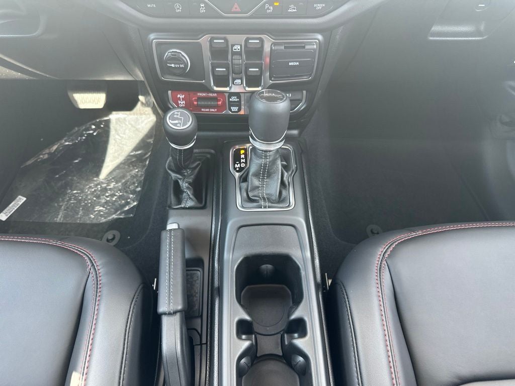 2026 Jeep Gladiator Shadow Ops