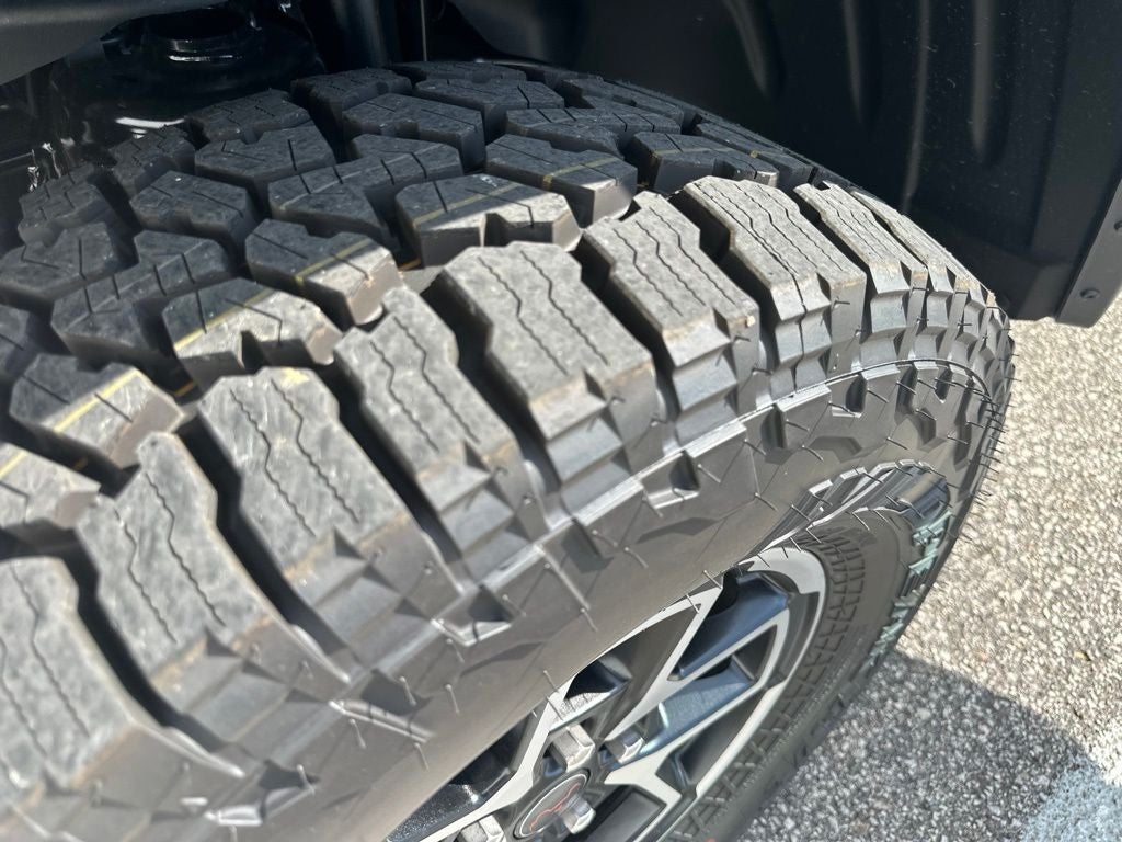 2026 Jeep Gladiator Shadow Ops