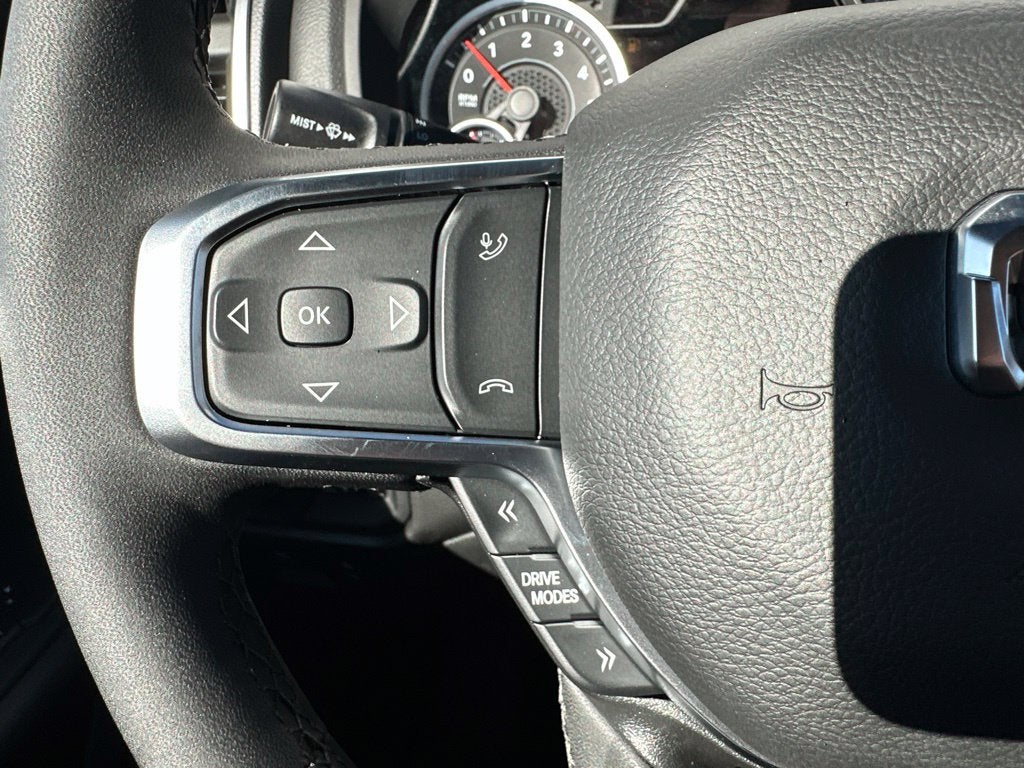 2027 RAM 1500 Big Horn/Lone Star