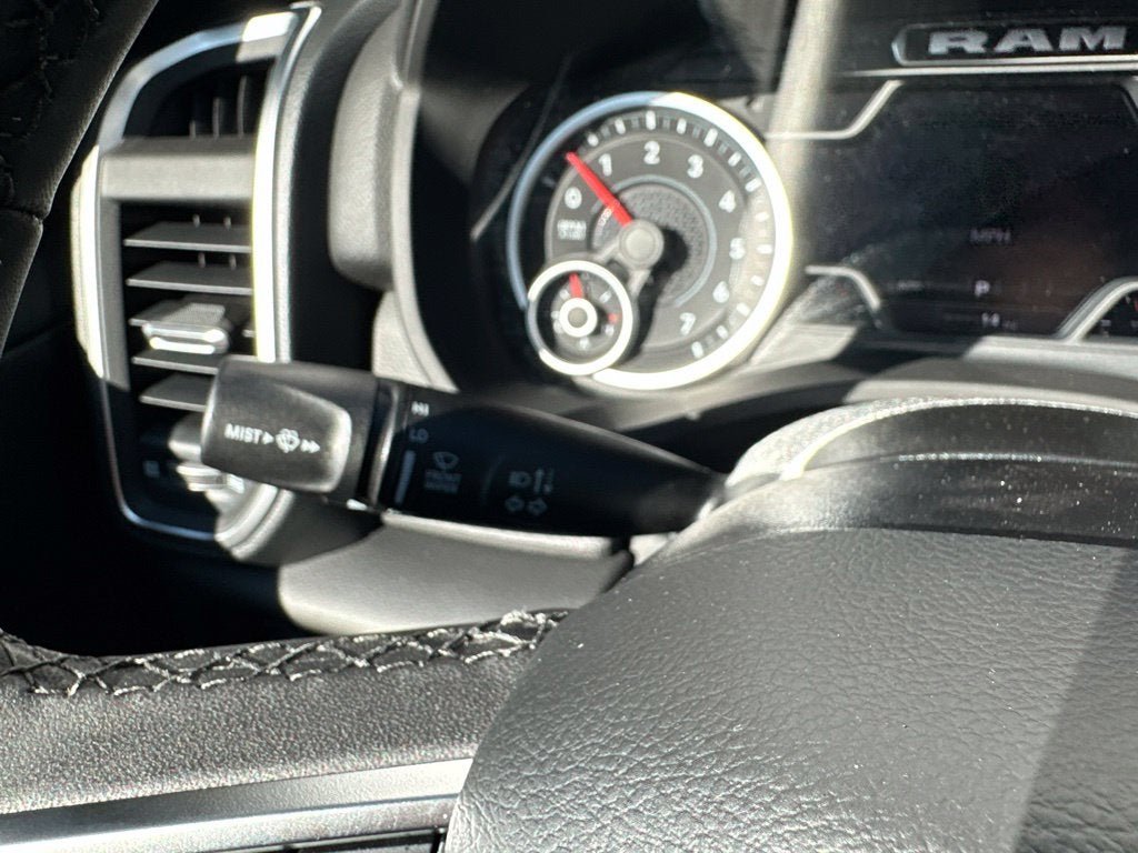 2027 RAM 1500 Big Horn/Lone Star